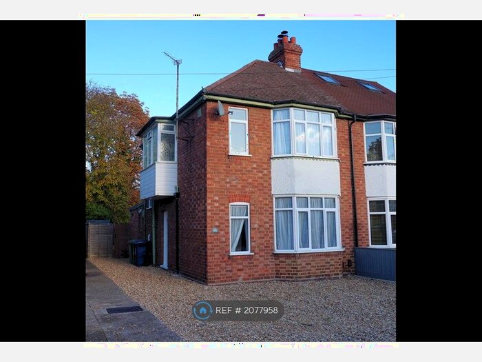 3 Bedroom Semi-Detached House To Rent In Lovell Road, Cambridge, CB4