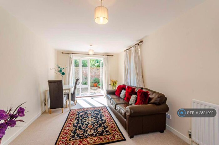 1 Bedroom Flat To Rent In London, London, N7