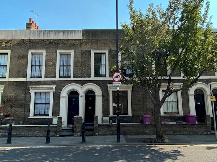 4 Bedroom Terraced House To Rent In Old Ford Road, London, E2