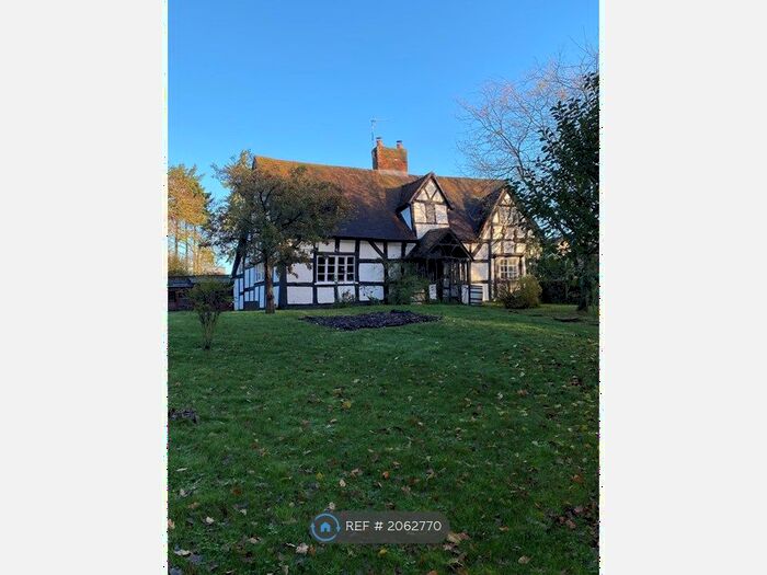 4 Bedroom Detached House To Rent In Spetchley, Worcester, WR5