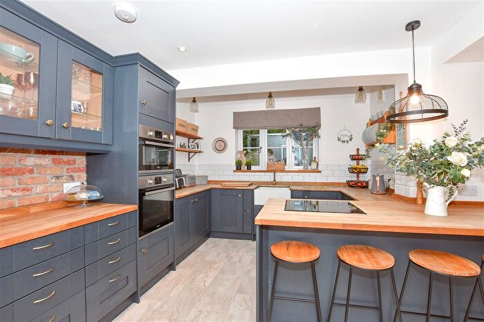 3 Bedroom End Of Terrace House For Sale In Forstal Road, Lenham, Maidstone, Kent, ME17