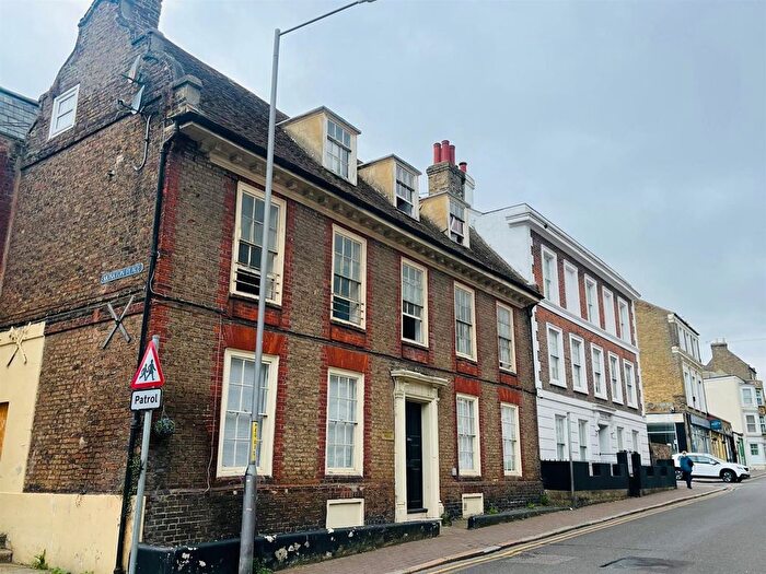 1 Bedroom Flat To Rent In High Street, Ramsgate, CT11