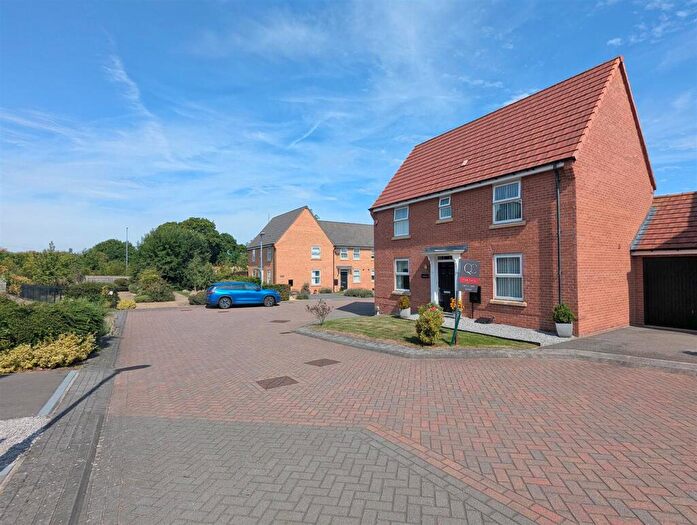 3 Bedroom Detached House For Sale In Foxglove Way, Beverley, HU17