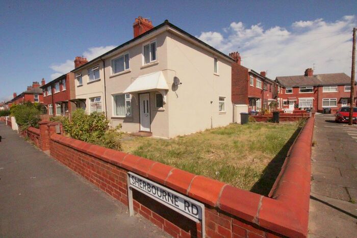 3 Bedroom Semi-Detached House To Rent In Sherbourne Road, Blackpool, FY1