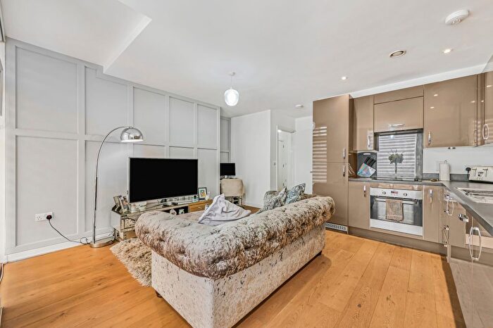 1 Bedroom Flat For Sale In Amelia Street, London, SE17