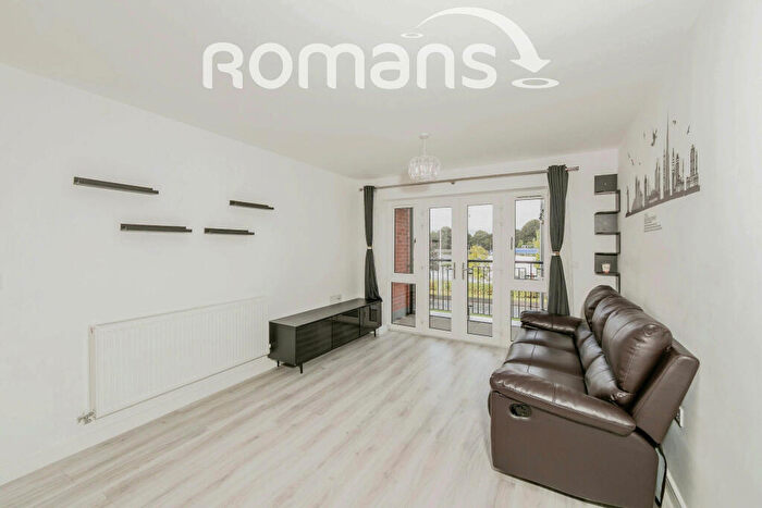 2 Bedroom Apartment To Rent In Nightingale Way, RG30