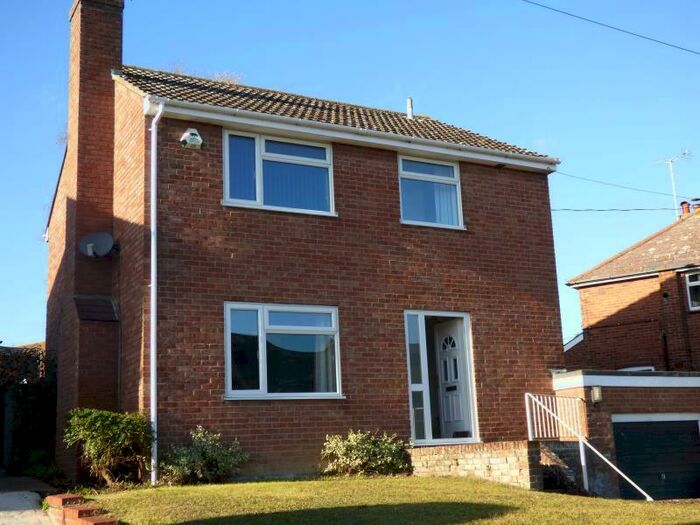 3 Bedroom Detached House To Rent In Colchester Rd, Lawford, CO11