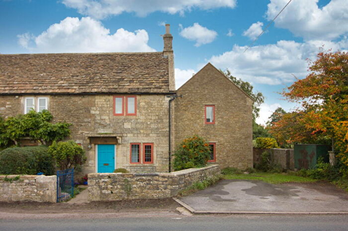 4 Bedroom End Of Terrace House For Sale In Farleigh Road, Wingfield, Trowbridge, Wiltshire, BA14