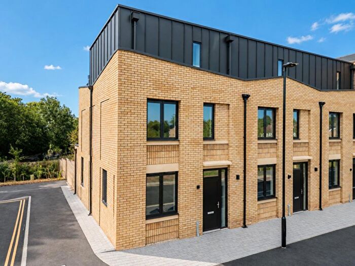 3 Bedroom Town House For Sale In Dennings Mews, Wigginton Road, York, YO31