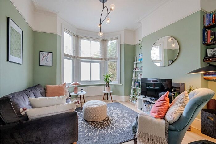 1 Bedroom Flat To Rent In Westcote Road, London, SW16