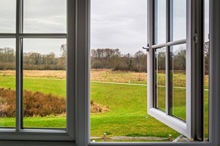 4 Bedroom Detached House For Sale In Ref: Sm - Denshire Field, Westvale Park, RH6