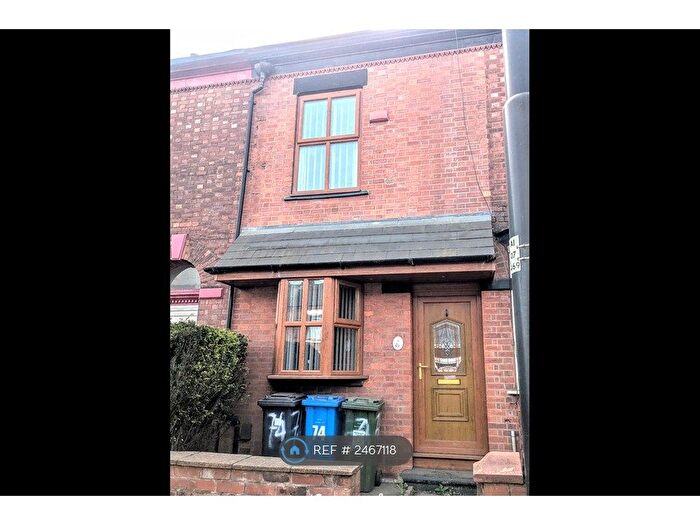 3 Bedroom Terraced House To Rent In Droylsden Road, Audenshaw, Manchester, M34