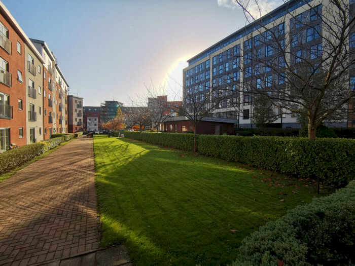 2 Bedroom Apartment To Rent In Renolds House, Lamba Court, Salford, M5
