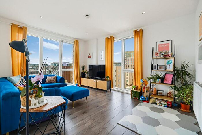 3 Bedroom Apartment For Sale In Boyd Building, Royal Albert Wharf, E16