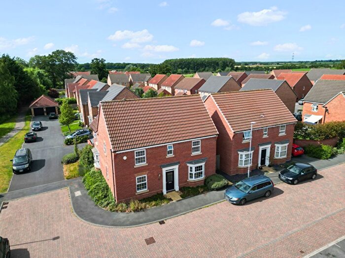 4 Bedroom Detached House For Sale In Garbutt Close, Stamford Bridge, York, YO41