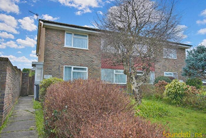 2 Bedroom Flat For Sale In College Road, Bexhill-On-Sea, TN40