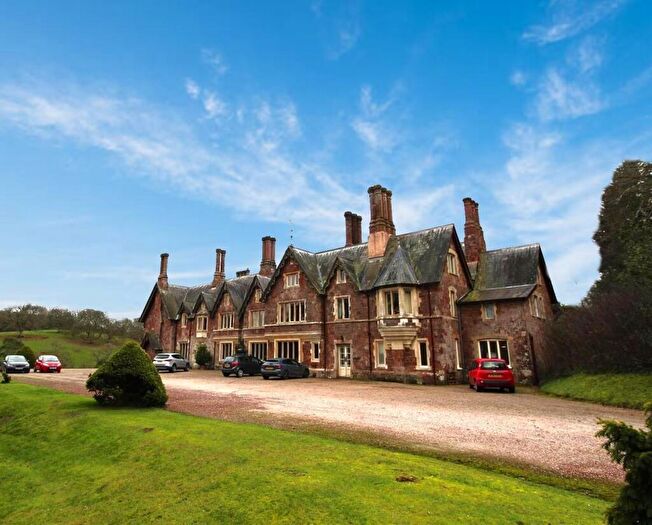 2 Bedroom Apartment To Rent In Longdown, EX6