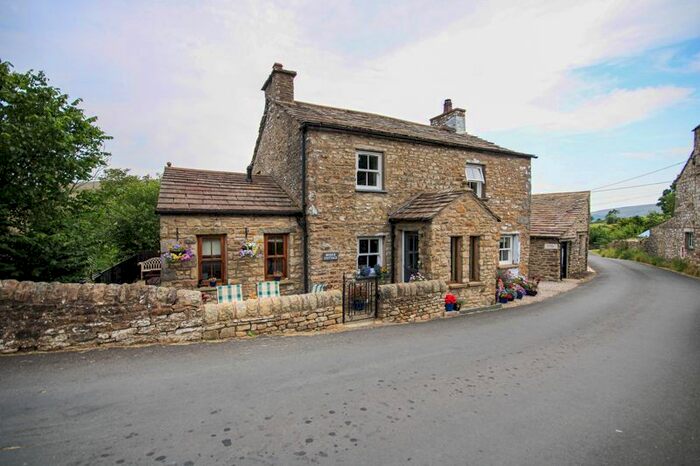 3 Bedroom Cottage For Sale In Bridge Cottage, Gawthrop, Sedbergh, LA10