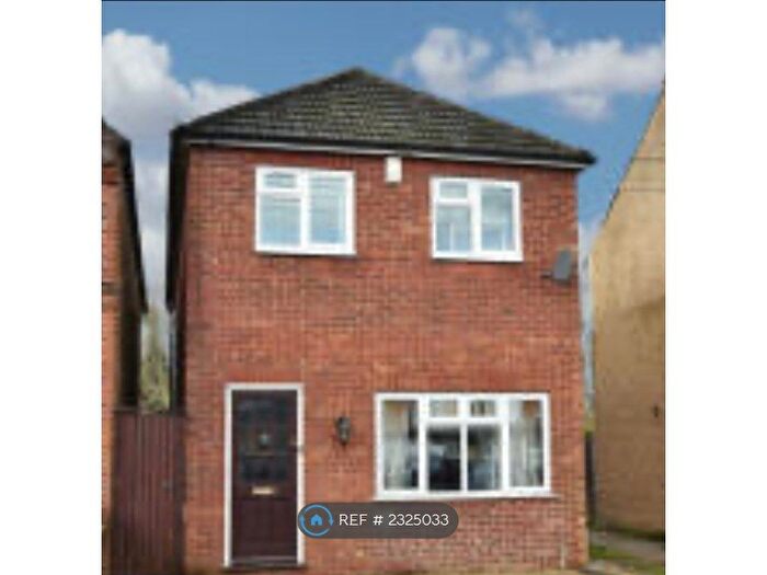 2 Bedroom Flat To Rent In Sussex Road, Watford, WD24