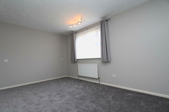 1 Bedroom Flat To Rent In Grifon Road, Chafford Hundred, RM16