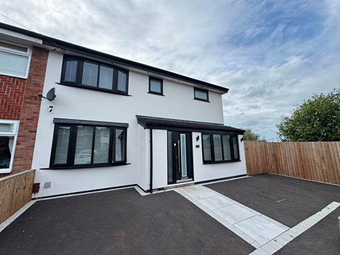 4 Bedroom Semi-Detached House For Sale In Woodgreen Drive, Radcliffe, Manchester, M26