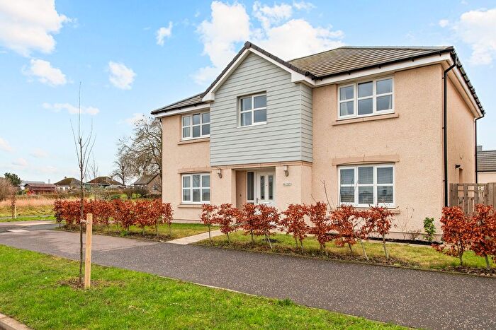 5 Bedroom Detached House For Sale In Nethershiel Lane, East Calder, EH53