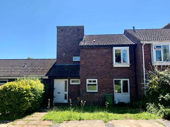 3 Bedroom Terraced House To Rent In Maple Court, Frome, BA11