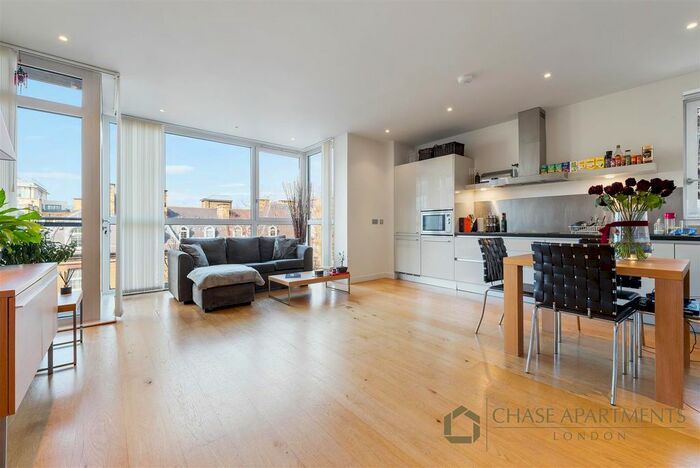 1 Bedroom Flat To Rent In Hepworth Court, Gatliff Road, Grosvenor Waterside, SW1W