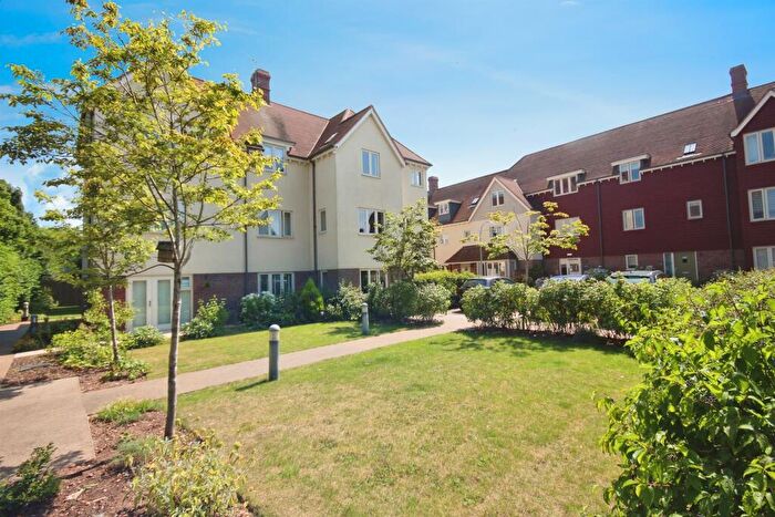 1 Bedroom Flat For Sale In Merlin Way, Warwick, CV34