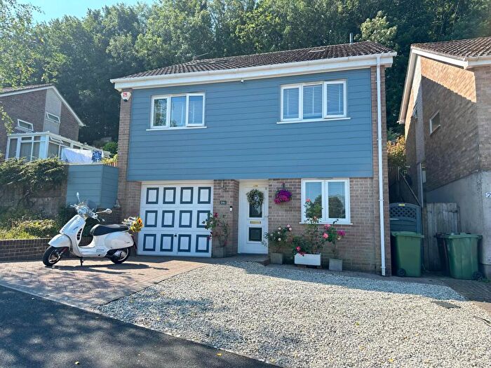 4 Bedroom Detached House For Sale In Longwood Close, Plymouth, Devon, PL7