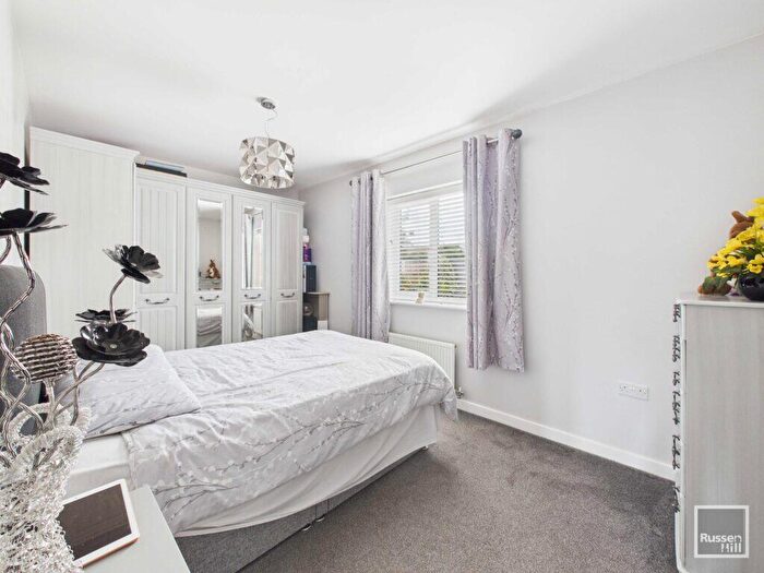 2 Bedroom Detached Bungalow For Sale In Memorial Way, Lingwood, NR13