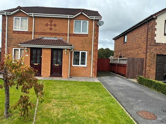 2 Bedroom Semi-Detached House To Rent In Clos Helyg, Gowerton, Swansea, SA4