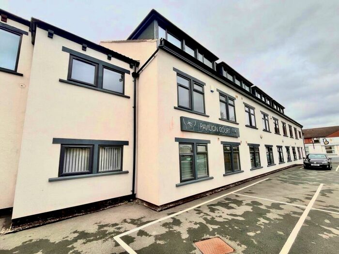 1 Bedroom Apartment To Rent In Pavilion Court, Stanningley Road, LS28