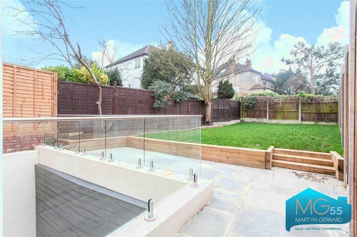 2 Bedroom Flat To Rent In Mountfield Road, Finchley, London, N3