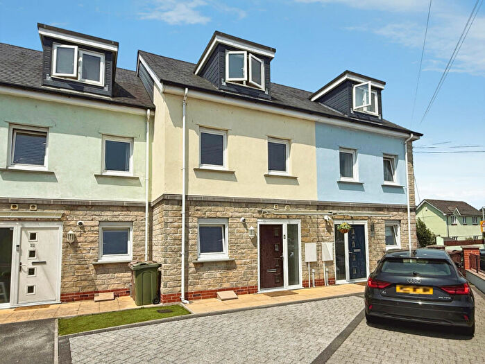 4 Bedroom Terraced House For Sale In Market Road, Plymouth, PL7