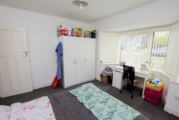 5 Bedroom House To Rent In Reservoir Road, Selly Oak, Birmingham, B29