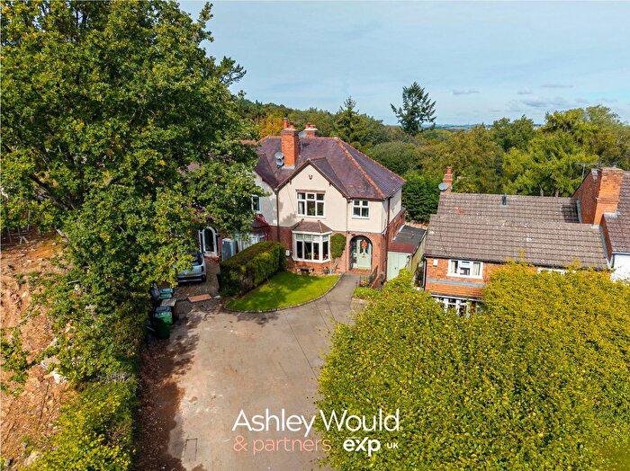 3 Bedroom Semi Detached House For Sale In Warren Lane, Lickey, Birmingham, B45