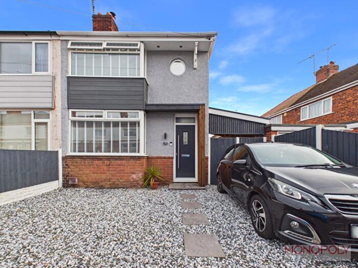 3 Bedroom Semi-Detached House For Sale In St. Johns Road, Wrexham, LL13
