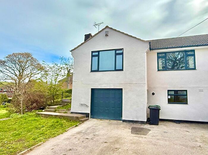 2 Bedroom Semi Detached House To Rent In Otley Lane, Yeadon, Leeds, West Yorkshire, Uk, LS19