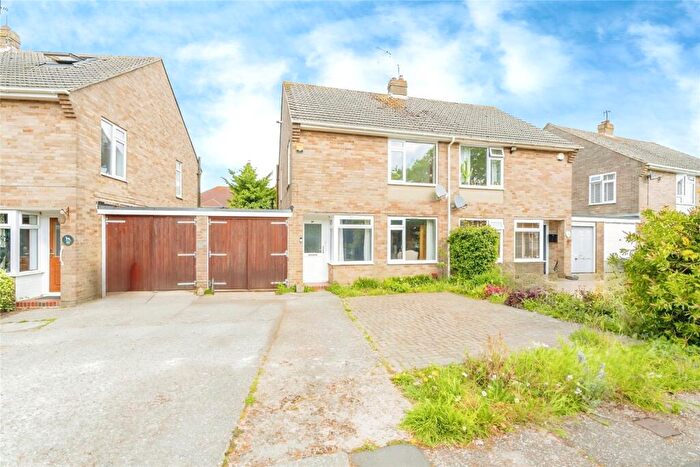 3 Bedroom House To Rent In Chichester, PO19