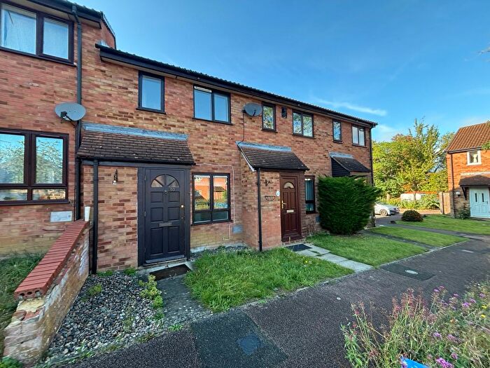 2 Bedroom Property To Rent In Haldene, Two Mile Ash, Milton Keynes, MK8