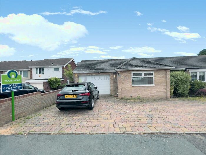 3 Bedroom Bungalow To Rent In Beacon Drive, Bean, Dartford, DA2