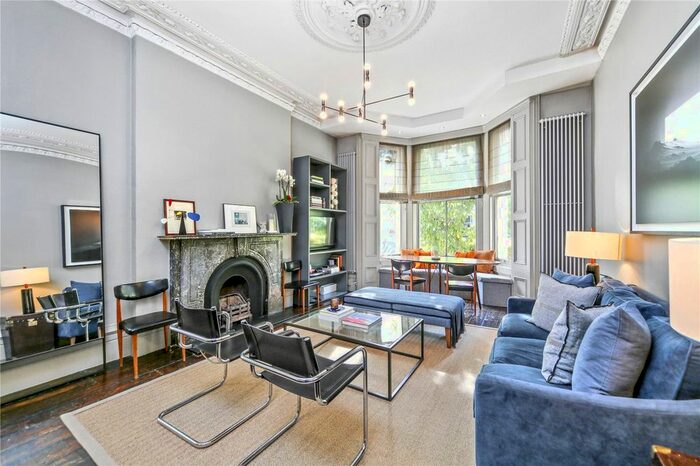 1 Bedroom Flat To Rent In Cambridge Gardens, London, W10