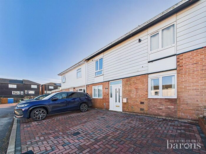 4 Bedroom Property For Sale In Abbey Road, Basingstoke, RG24