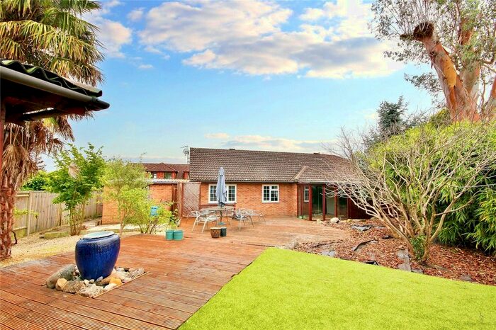 4 Bedroom Detached House To Rent In Linden Way, Westfield, Woking, Surrey, GU22