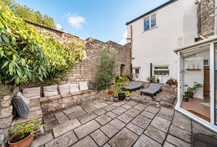 3 Bedroom Terraced House For Sale In Fosseway, Clandown, Radstock, Somerset, BA3