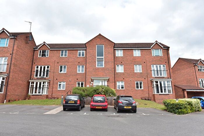 2 Bedroom Flat For Sale In Wordsley, Guardians Walk, DY8