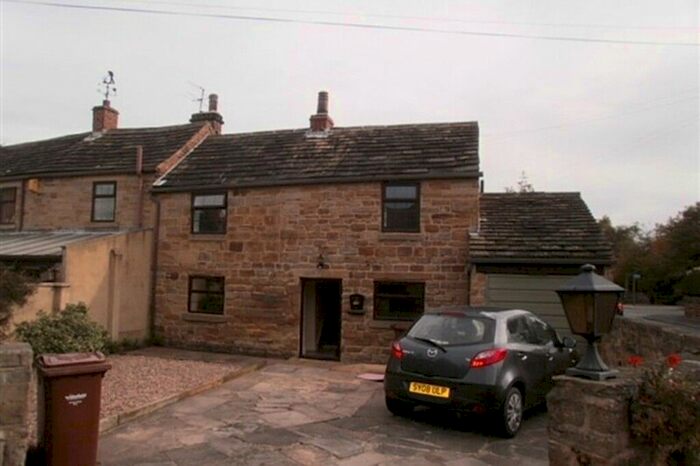 2 Bedroom Semi-Detached House To Rent In Shay Lane, Walton, Wakefield, WF2