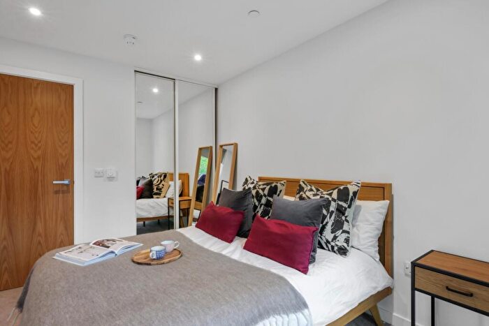 1 Bedroom Flat To Rent In Castle Street, Bristol, BS2