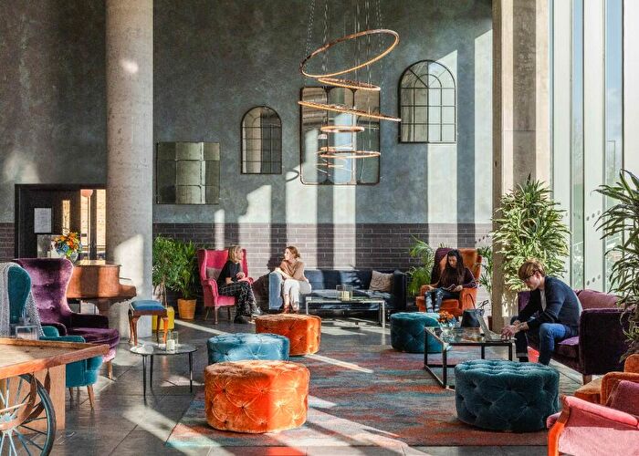 Studio To Rent In Old Oak Lane, London, NW10